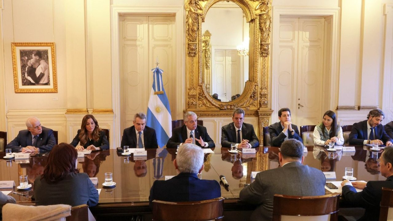 Con Massa y Wado, Alberto Fernández encabezó la reunión de Gabinete