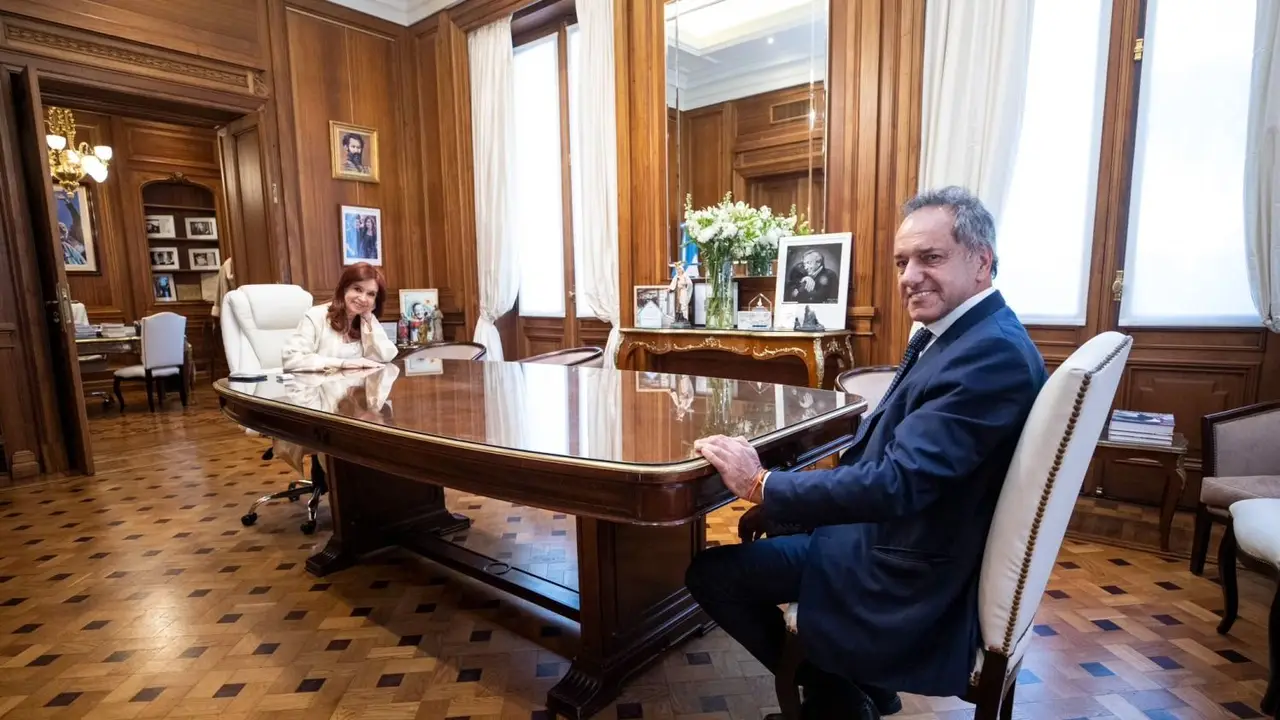 Elecciones 2023: CFK recibió a Scioli y contó que el embajador se reúne mañana con Massa