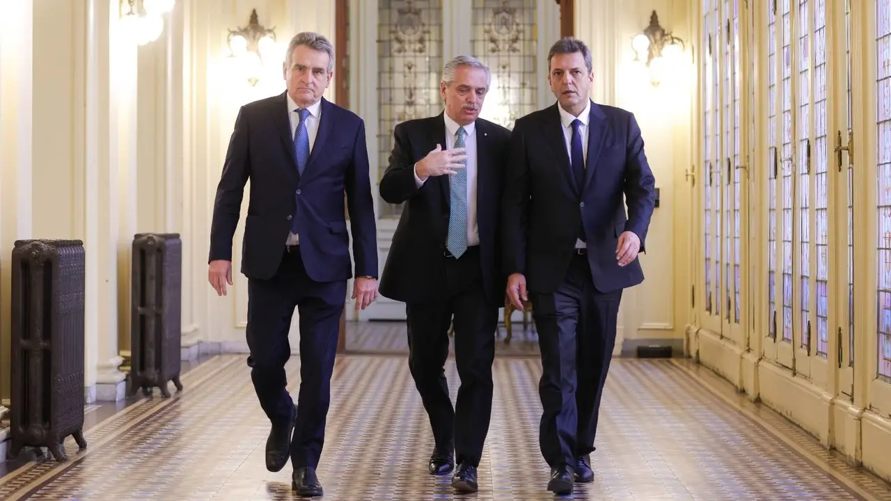 Elecciones 2023: se diluye el escenario de tres tercios y la fórmula Massa-Rossi pica en punta