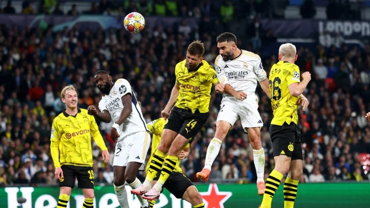 El Real Madrid golpea en los últimos minutos para ganar su 15ª Copa de Europa