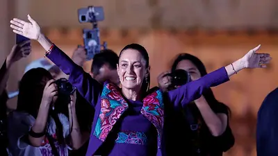 México elige a Sheinbaum como su primera mujer presidenta por abrumadora mayoría México elige a Sheinbaum como su primera mujer presidenta por abrumadora mayoría