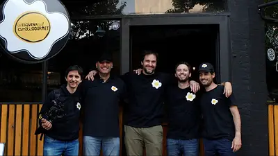 Fotografía de los integrantes del Antigourmet Fotografía de los integrantes del Antigourmet