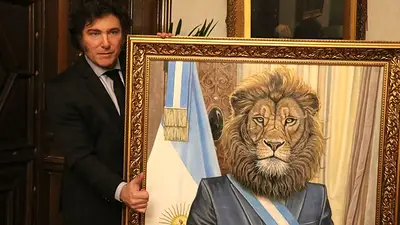Regalos presidenciales a Javier Milei Regalos presidenciales a Javier Milei