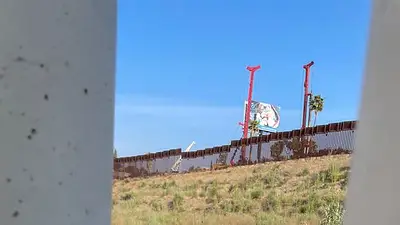 Migrantes en frontera EEUU-México enfrentan nueva realidad tras prohibición de asilo de Biden Migrantes en frontera EEUU-México enfrentan nueva realidad tras prohibición de asilo de Biden