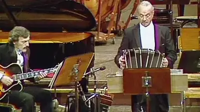 Imagen de Astor Piazzolla en el Teatro Colón Imagen de Astor Piazzolla en el Teatro Colón