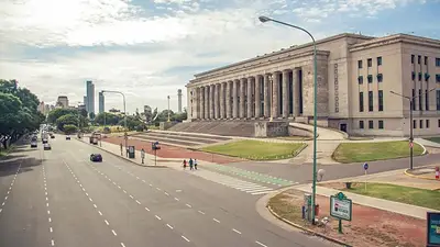 Universidad de Buenos Aires. Universidad de Buenos Aires.