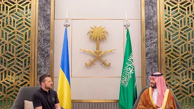 Zelenski mantiene conversaciones "fructíferas" con el príncipe heredero saudí Zelenski mantiene conversaciones "fructíferas" con el príncipe heredero saudí