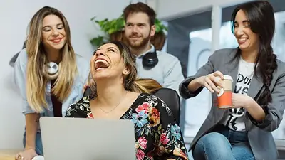 Grupo de personas riendo. Grupo de personas riendo.