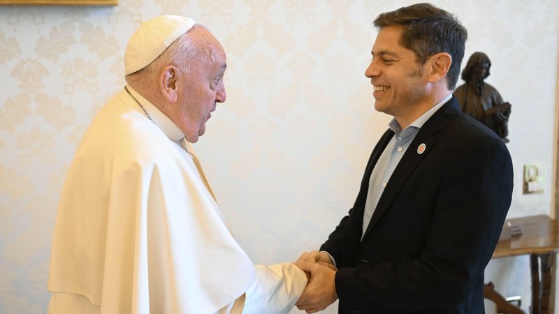 Axel Kicillof Papa Francisco