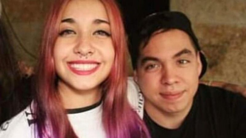 Cómo es la relación entre Juan Manuel y su hermana María Becerra. 