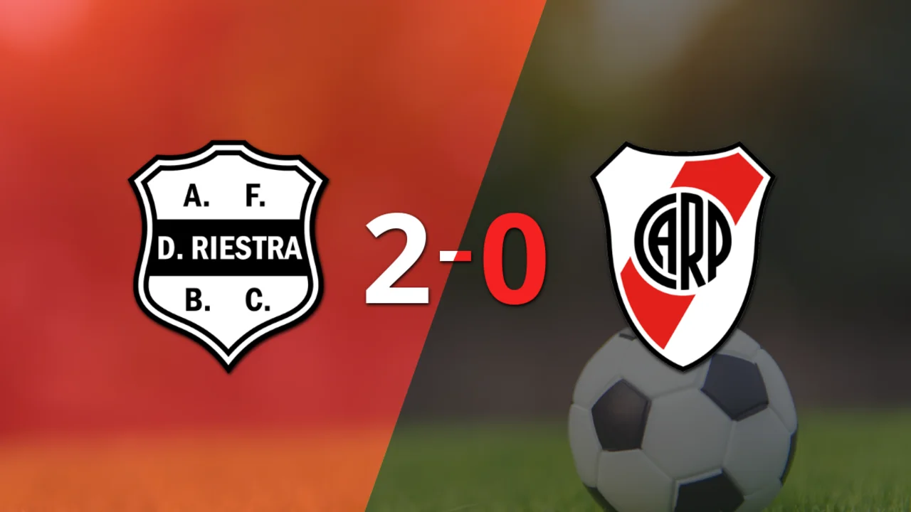 Dep. Riestra dominó a River Plate con un 2-0 en un partido electrizante 