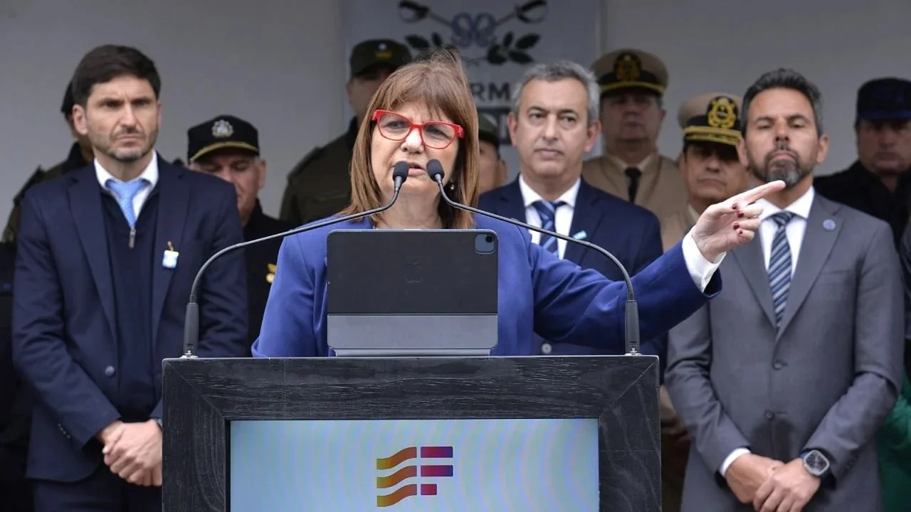 La "bukelización" de Bullrich y Pullaro: en seis meses, fueron detenidas 2.200 personas