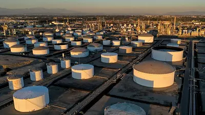 EEUU está dispuesto a reabrir sus reservas de petróleo si vuelven a subir los precios, según el FT EEUU está dispuesto a reabrir sus reservas de petróleo si vuelven a subir los precios, según el FT