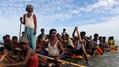 Se teme que miles de rohinyá queden atrapados en los combates en el oeste de Myanmar Se teme que miles de rohinyá queden atrapados en los combates en el oeste de Myanmar