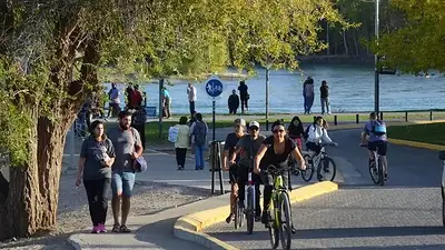 Andar en bicicleta. Andar en bicicleta.