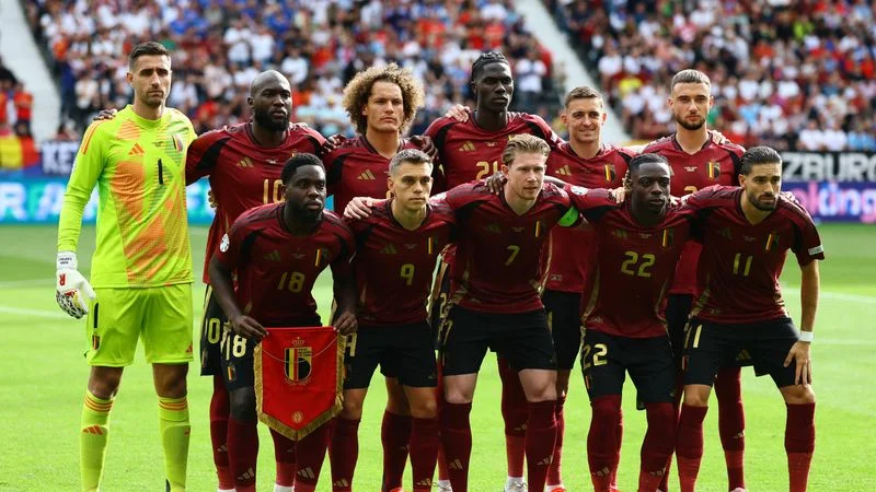 Bélgica confía en enderezar su rumbo en la Eurocopa en el partido contra Rumanía