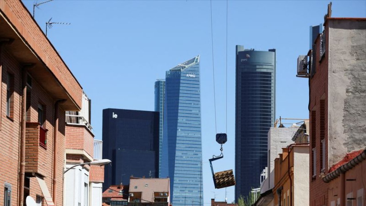 La Comunidad de Madrid rebaja los impuestos a los inversores extranjeros en un pulso con el Gobierno central