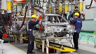 Sector automotriz en picada: por la recesión, seis empresas frenaron la producción Sector automotriz en picada: por la recesión, seis empresas frenaron la producción