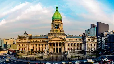 Diputados de UxP se alejan de las negociaciones con LLA por la Ley Bases: "Tenemos que defender nuestros principios" Diputados de UxP se alejan de las negociaciones con LLA por la Ley Bases: "Tenemos que defender nuestros principios"