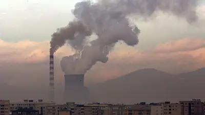 El uso de combustibles fósiles y las emisiones alcanzan récords en 2023: reporte El uso de combustibles fósiles y las emisiones alcanzan récords en 2023: reporte