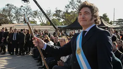 El contradictorio mensaje de Milei en el Día de la Bandera: "La libertad se impone" El contradictorio mensaje de Milei en el Día de la Bandera: "La libertad se impone"