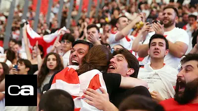 El debut en la Eurocopa une temporalmente a la polarizada Georgia El debut en la Eurocopa une temporalmente a la polarizada Georgia