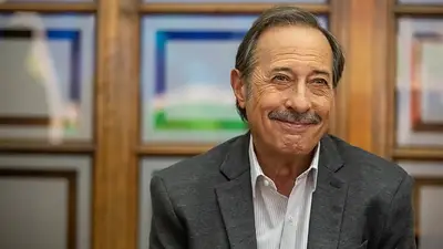 Dónde ver online El Encargado, la serie de Guillermo Francella Dónde ver online El Encargado, la serie de Guillermo Francella