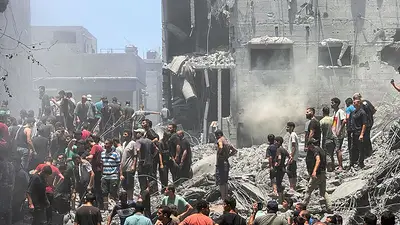 Ataques israelíes dejan al menos 42 muertos en Gaza, según oficina de prensa de gobierno del enclave Ataques israelíes dejan al menos 42 muertos en Gaza, según oficina de prensa de gobierno del enclave