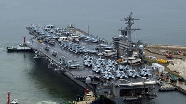 Un portaaviones estadounidense llega a Corea del Sur para realizar maniobras militares