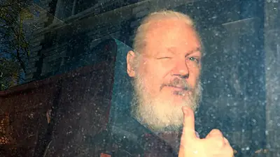 Assange de WikiLeaks se declararía culpable de espionaje en EEUU, según un documento Assange de WikiLeaks se declararía culpable de espionaje en EEUU, según un documento