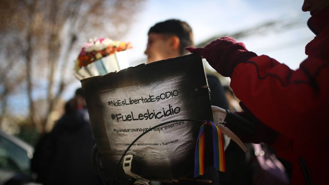 Último adiós a las víctimas de la masacre de Barracas