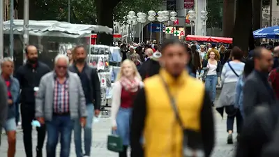 La migración neta a Alemania se redujo más de la mitad en 2023 La migración neta a Alemania se redujo más de la mitad en 2023