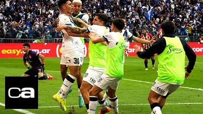 La tajante decisión que tomó Vélez con una promesa de su club: "Formará" La tajante decisión que tomó Vélez con una promesa de su club: "Formará"