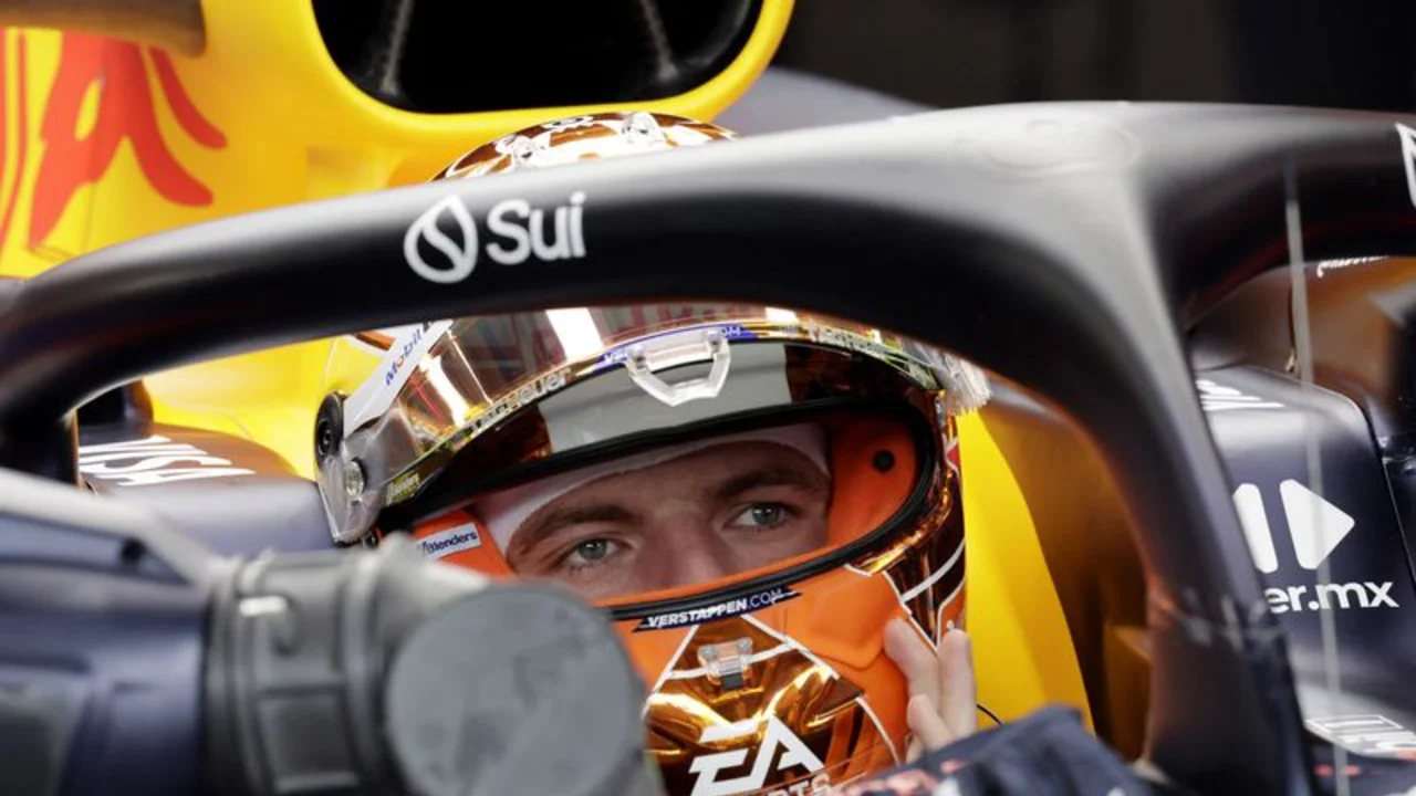 Verstappen marca el mejor tiempo en Austria pese a fallo en un sensor