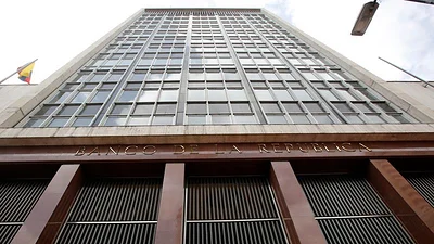 Directorio del Banco Central de Colombia inicia reunión en la que bajaría tasa a 11,25% Directorio del Banco Central de Colombia inicia reunión en la que bajaría tasa a 11,25%
