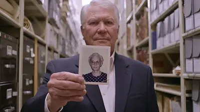 Los peores compañeros de casa del mundo serie Netflix. Los peores compañeros de casa del mundo serie Netflix.