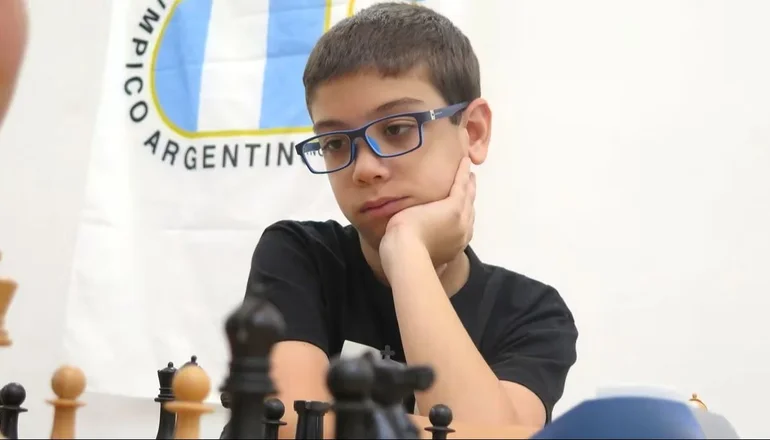 Faustino Oro, ajedrez, deportes