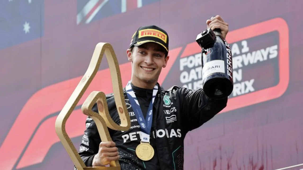 Russell gana Gran Premio de Austria de Fórmula 1, aprovechando el choque entre Verstappen y Norris