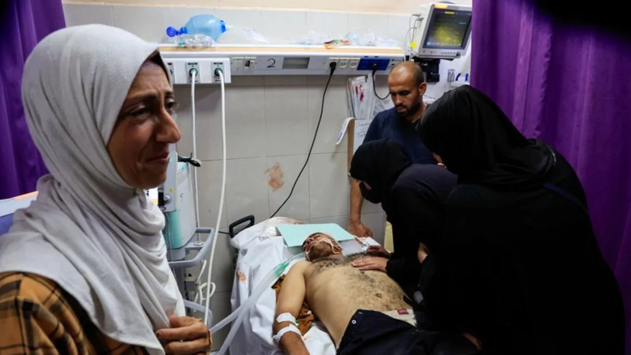 Ataque israelí cerca de punto de entrega de ayuda mata hasta 31 personas en Gaza: médicos
