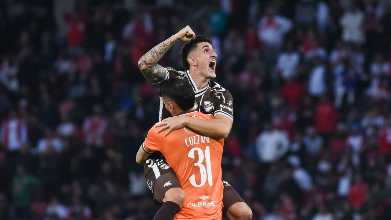 Histórico: Platense campeón del fútbol argentino por primera vez
