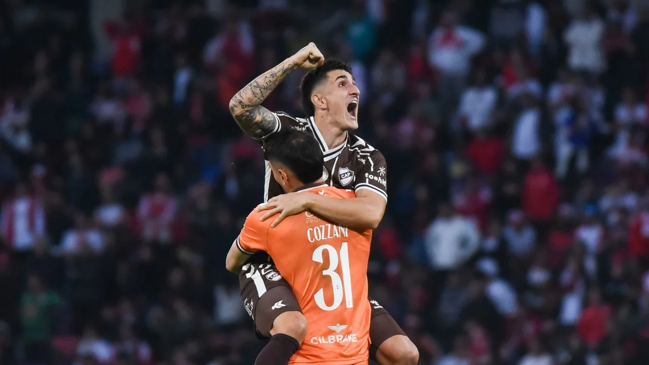 Histórico: Platense campeón del fútbol argentino por primera vez