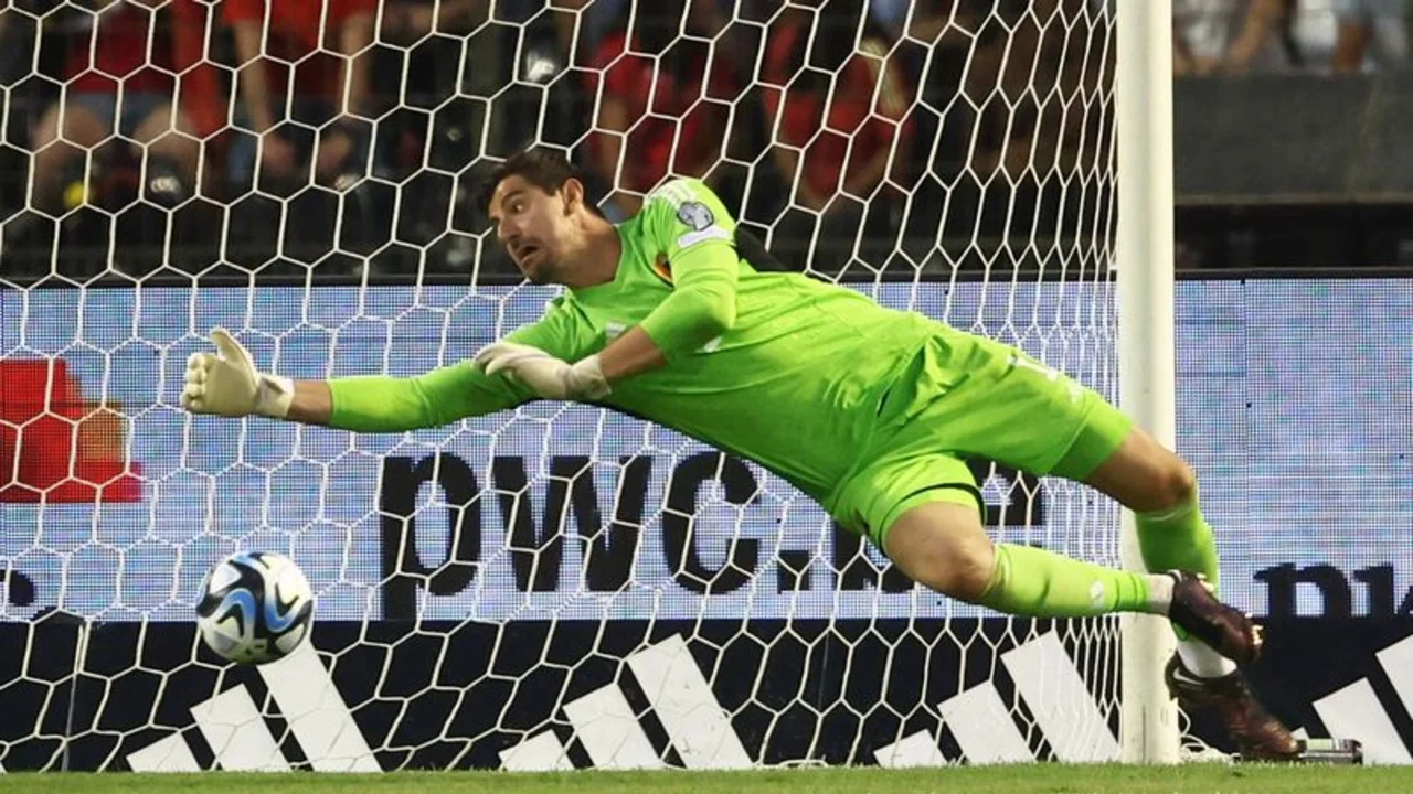 Courtois se queda fuera de la selección belga para la clasificatoria del Mundial