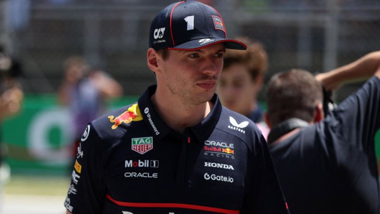 Verstappen dice que el choque con Russell no debería haber ocurrido