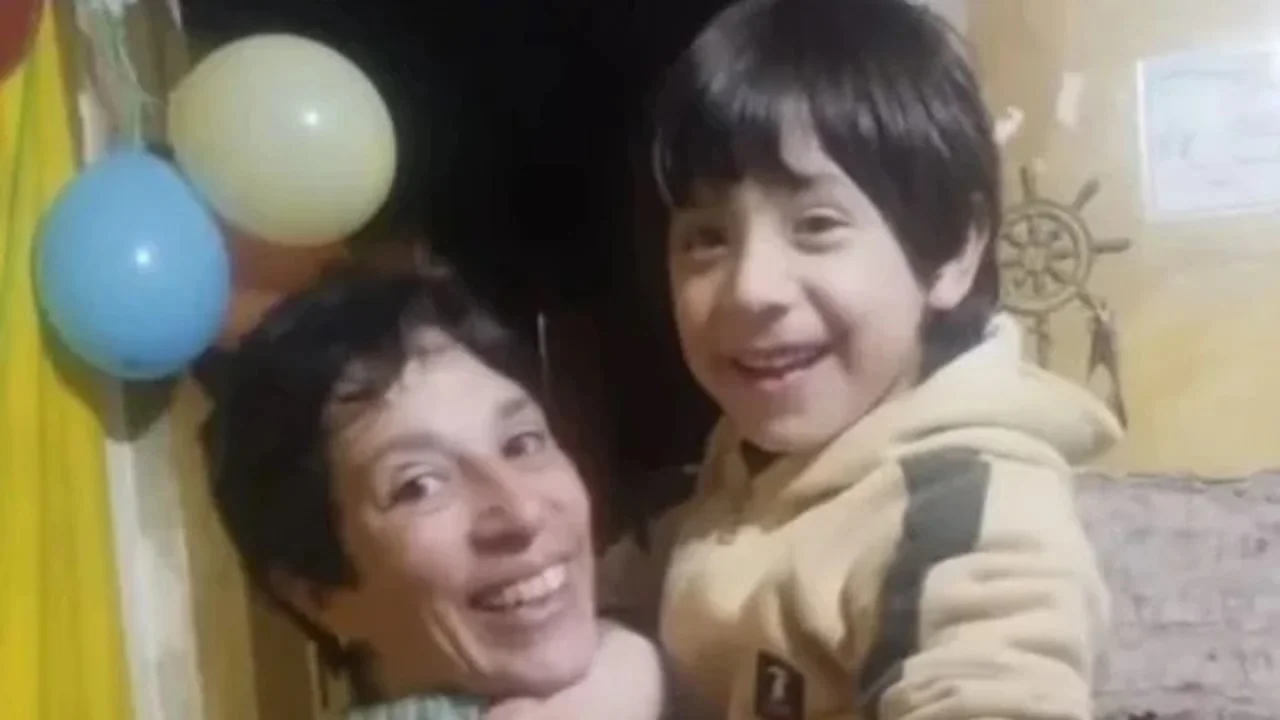 Horror en Florencio Varela: confirman que la mujer mató a su hijo con autismo y luego se quitó la vida