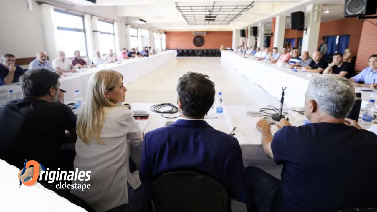 Post acto del MDF, Kicillof reúne a su tropa de intendentes en un almuerzo en Gobernación