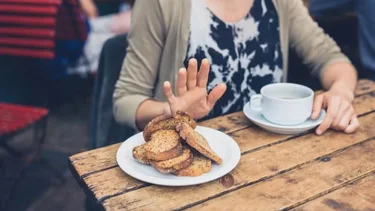 Por qué saltarse el desayuno puede hacer que aumentes de peso