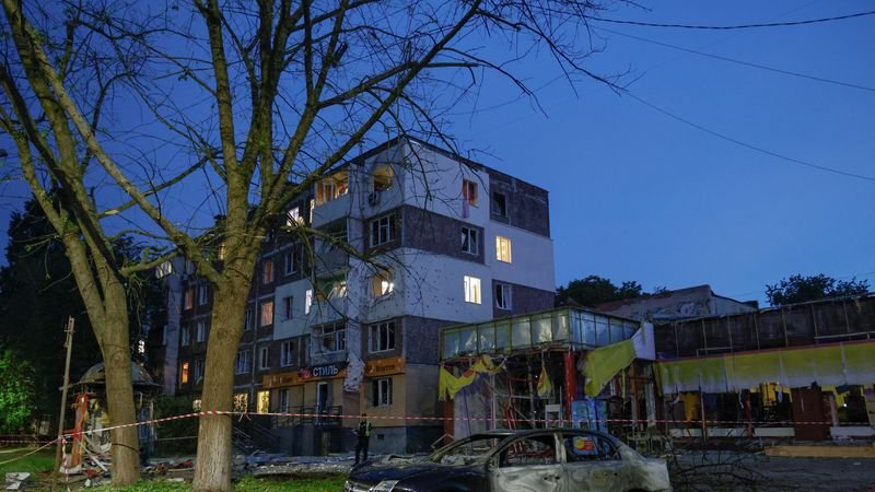 Un muerto y varios heridos en ataques rusos a Ucrania, según las autoridades