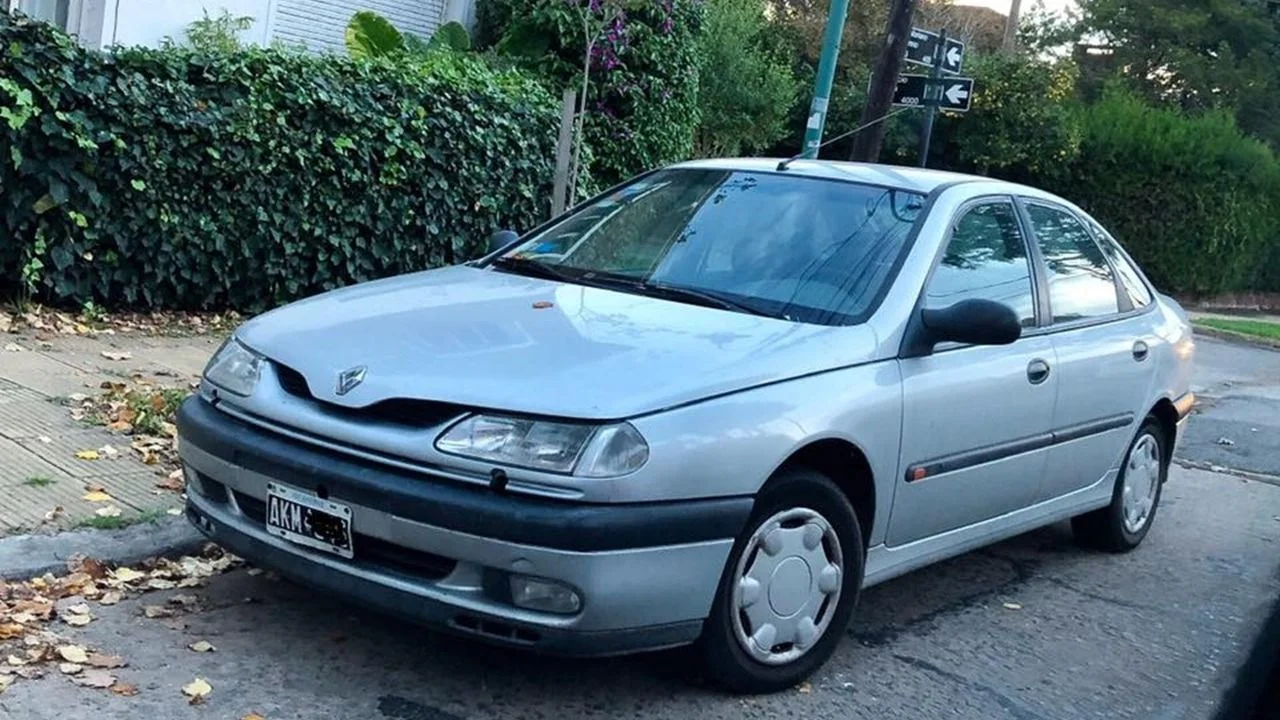 Renault Laguna 