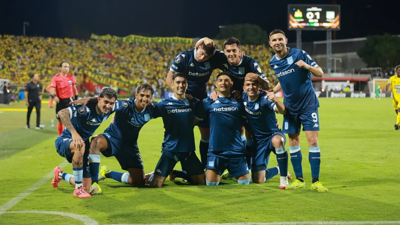 Racing, Gustavo Costas, mercado de pases, Juan Nardoni, Gastón Martirena, Marco Di Césare