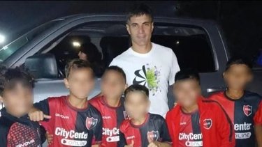 Insólita medida de Newell's: sancionó a chicos de 9 años por sacarse fotos con Malcorra